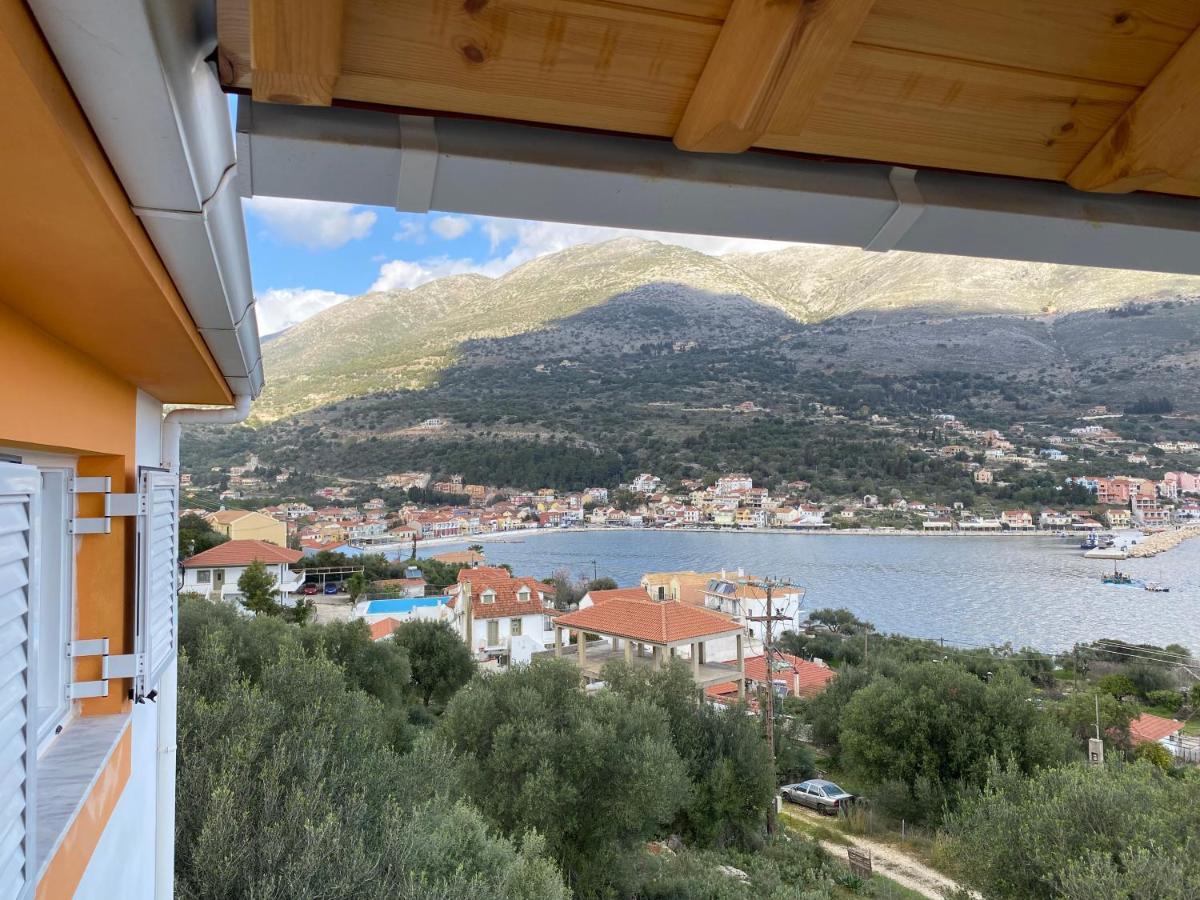 Christina'S Loft Apartment Agia Efimia Bagian luar foto